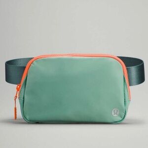 Everywhere Belt Bag